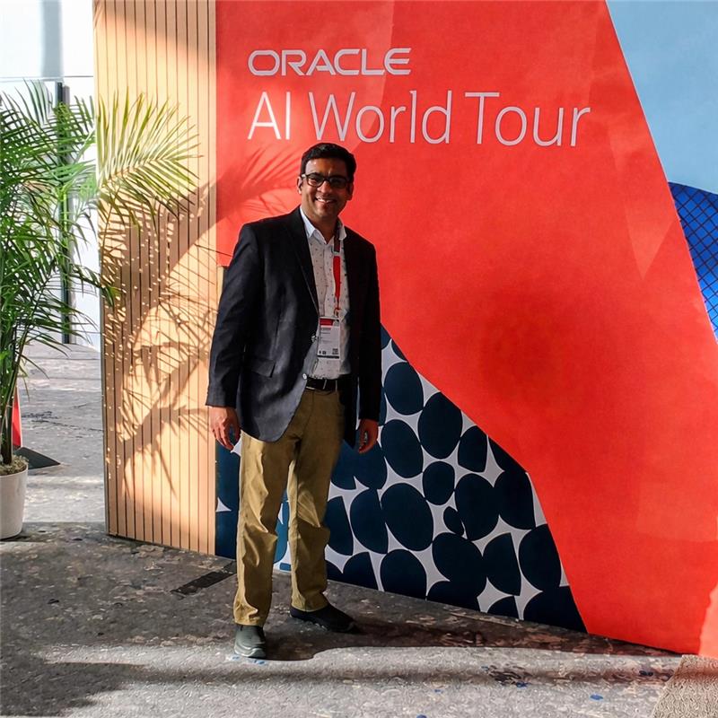 Standing at Oracle AI World Tour